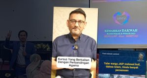 LARANGAN MENGIKTIRAF ATAU MENYAMAKAN AGAMA LAIN SELAIN DARIPADA ISLAM