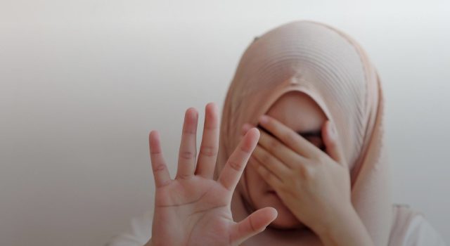 JAUHKANLAH DIRI DARIPADA SIFAT – SIFAT TERCELA INI